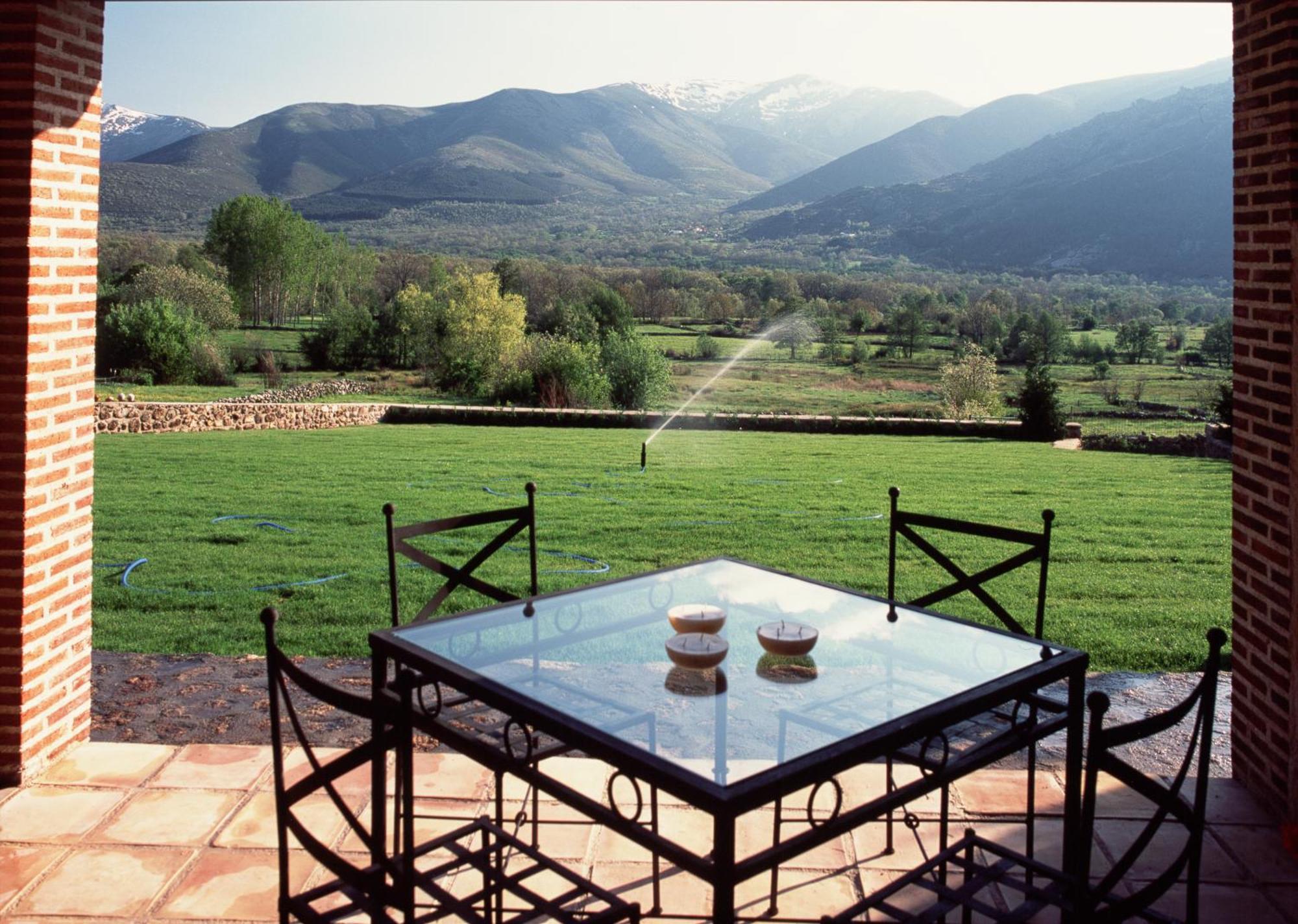 Remanso De Gredos Guest House Navalonguilla Eksteriør bilde